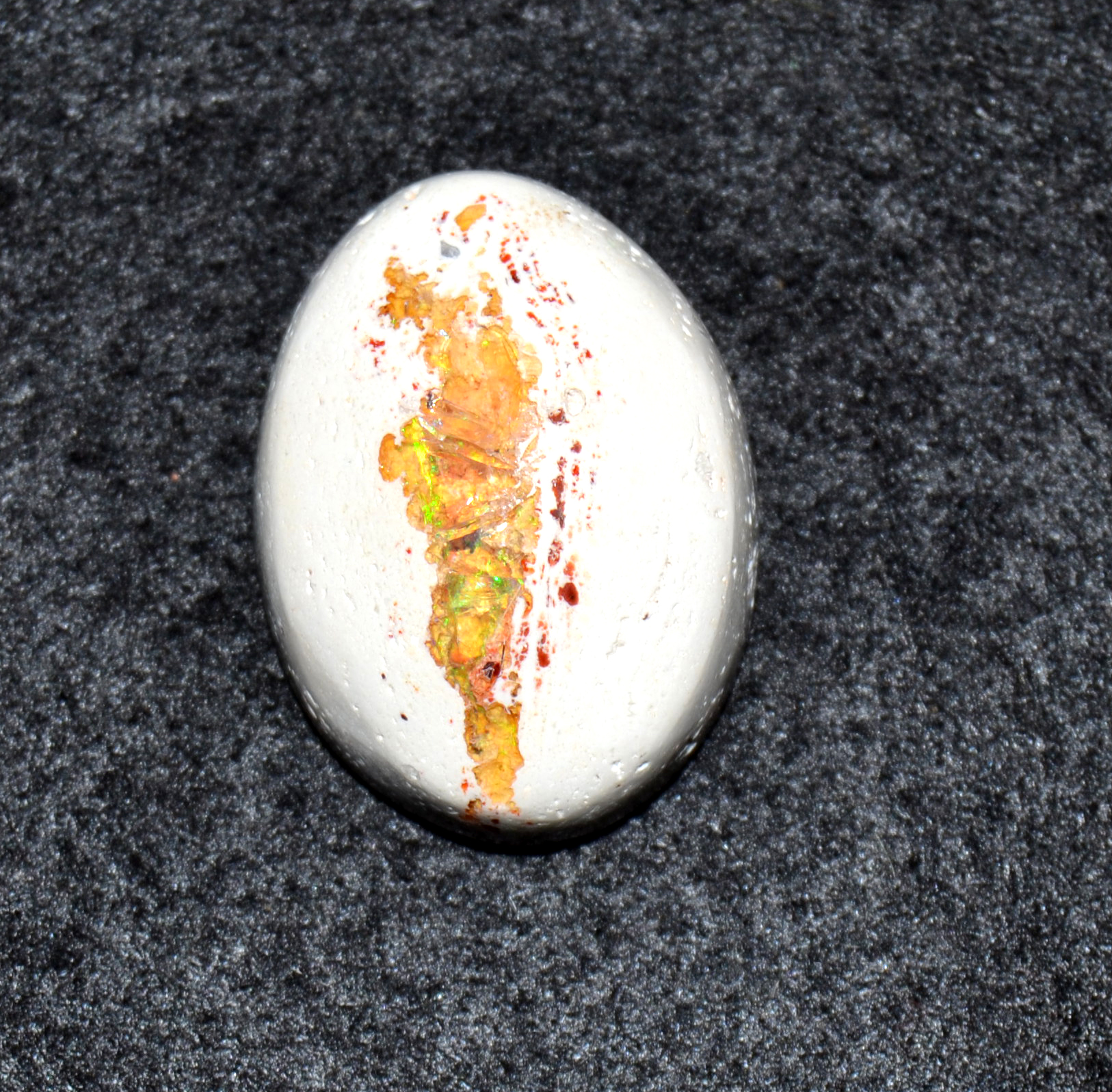 25.7 x 18.9 mm 30€